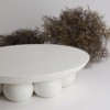 PIEDI-sculptural-centerpiece-stand-platter-tabletop-white-luxury-alentes-1